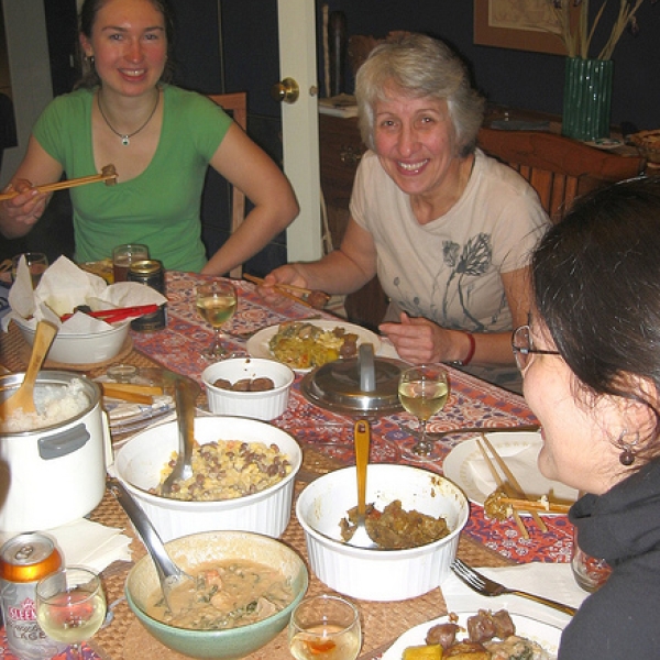 ANTH 325C - It is chow time! East African dinner with Sarah, Susan, & Rachael; November 28, 2008. 