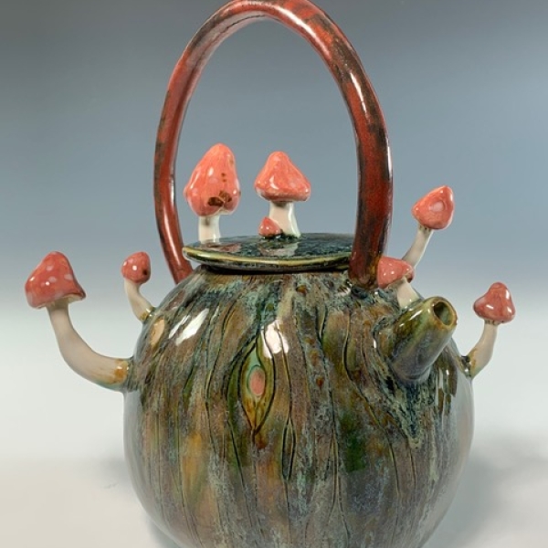 Lambert Award for Ceramics, Zaeya Winter, Teapot